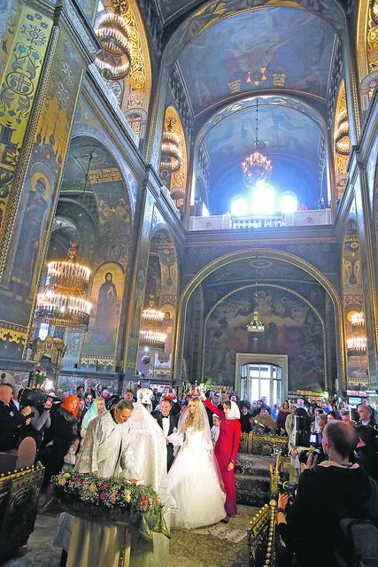 Владимирский собор был заполнен гостями | Фото: Александр Яремчук