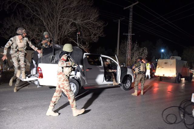 <p>У Пакистані в ході нападу на поліцейську академію загинули 20 осіб, фото AFP</p>
