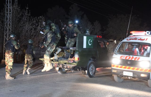 <p>У Пакистані в ході нападу на поліцейську академію загинули 20 осіб, фото AFP</p>