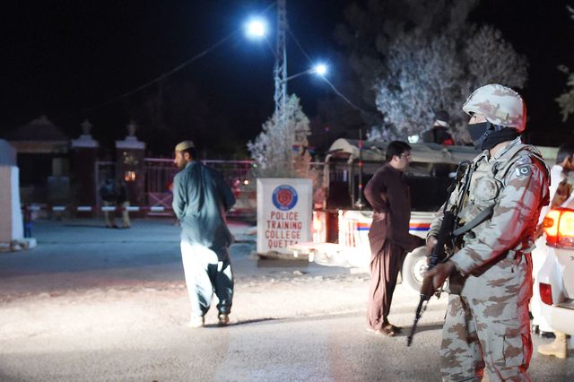 В Пакистане в ходе нападения на полицейскую академию погибли 20 человек, фото AFP