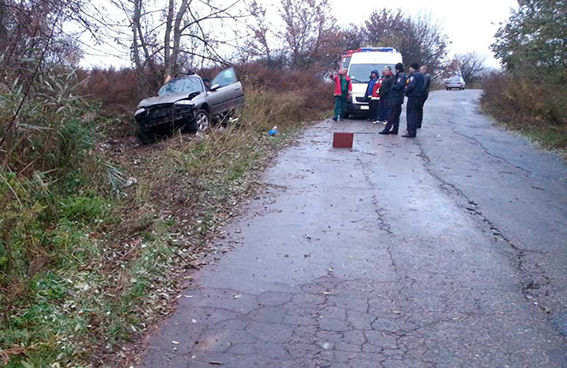 <p>На місці аварії. Фото: nordbess-news.cv.ua, cv.npu.gov.ua</p>
