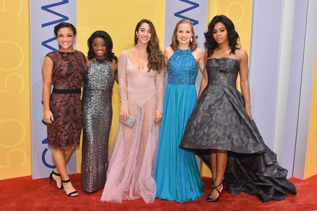 Знаменитости на церемонии вручения премии в области кантри-музыки CMA Awards. Фото: AFP