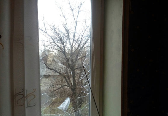 Результаты обстрела Марьинки. Фото: полиция