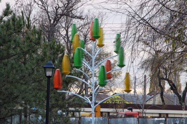 Ветрогенератор в форме дерева. Фото: dumskaya.net