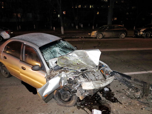 <p>Аварія на вул. Маршала Жукова. Фото: А.Ракітін</p>
