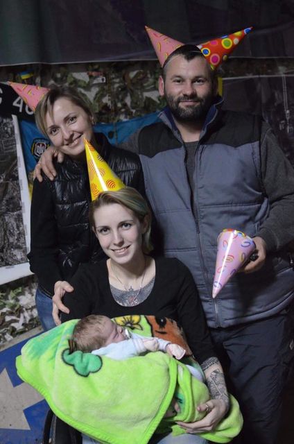 <p>Яна Зінкевич відсвяткувала місяць з дня народження дочки Богдани. Фото: Facebook / Яна Зінкевич</p>