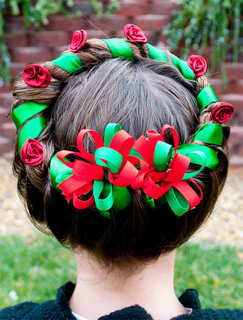 <p>Ідеї для новорічних зачісок. Фото: boredpanda.com</p>