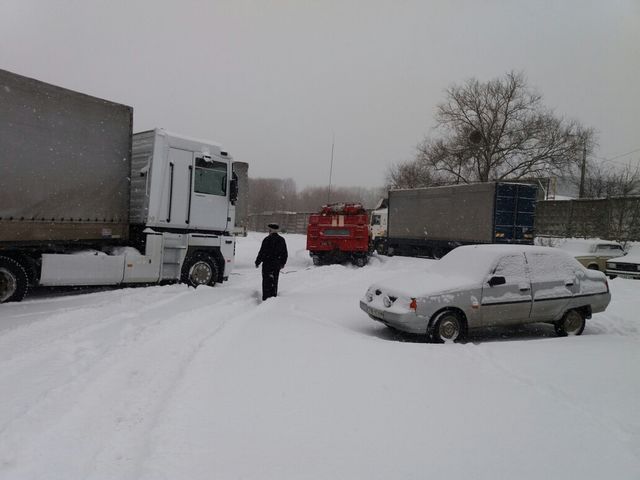 Украину замело снегом. Фото: ГСЧС