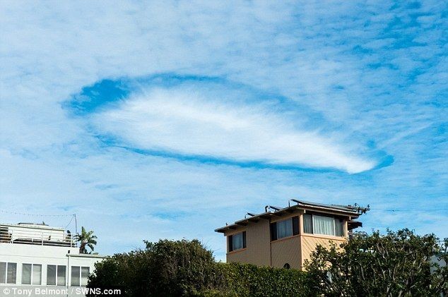 <p>Дивні хмари налякали жителів Каліфорнії. Фото: Тоні Белмонт</p>