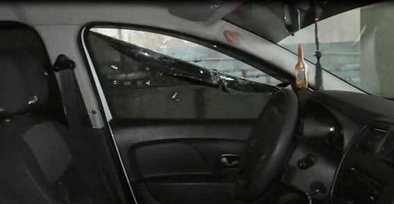 Грабители расстреляли автомобиль охраны в Днепре. Фото: полиция