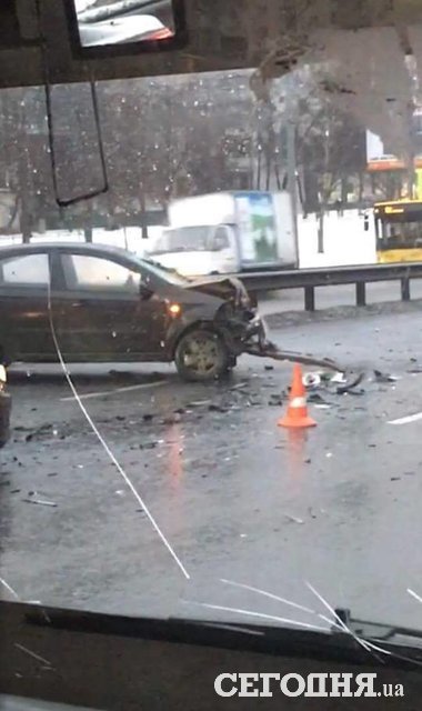 На проспекте Победы утром произошло несколько аварий | Фото: Влад Антонов