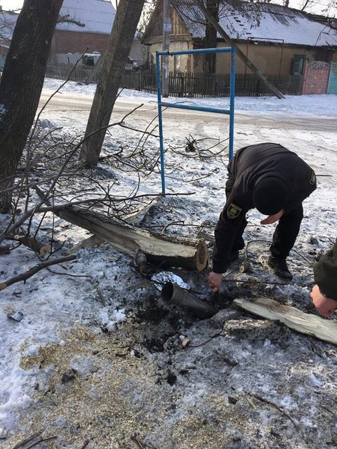 Боевики продолжают обстреливать Авдеевку. Фото: полиция
