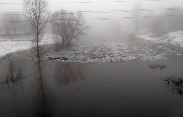 <p>Льодовий затор на українсько-словацькому кордоні. Фото: mukachevo.net</p>