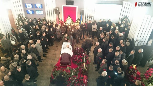 В Запорожье почтили память нардепа Петра Ваната. Фото: 1news.zp.ua
