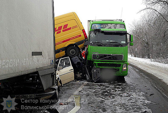 На месте аварии. Фото: vl.npu.gov.ua
