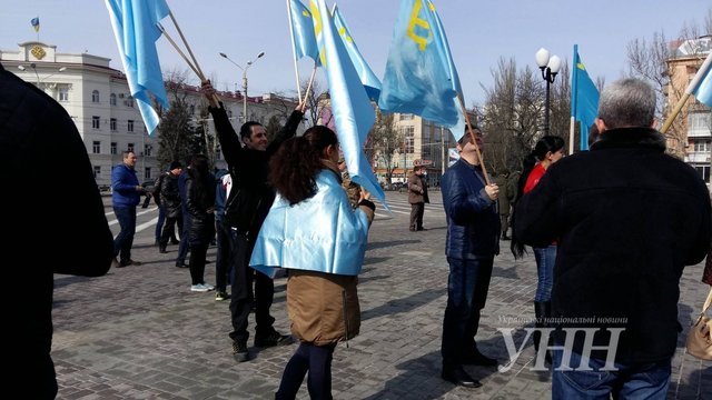 В Херсоне поддержали Крым. Фото: УНН