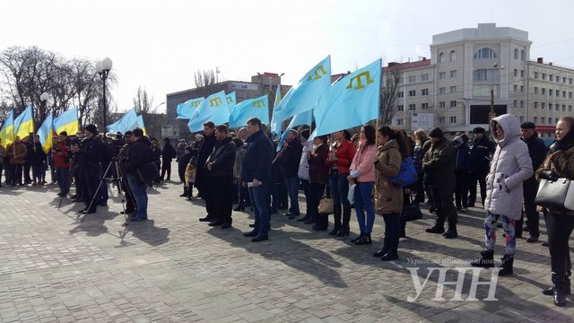 В Херсоне поддержали Крым. Фото: УНН