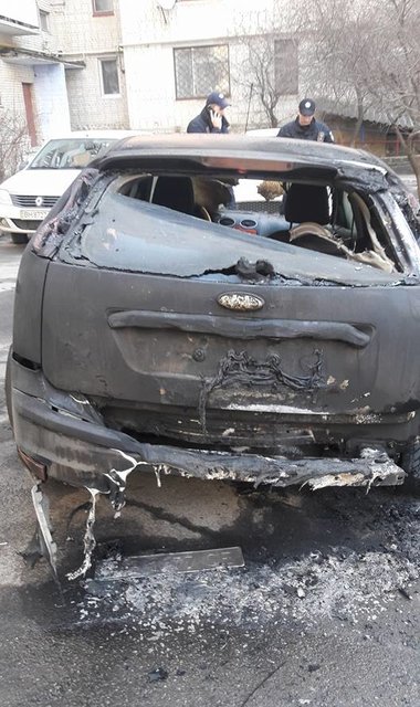 <p>Депутату Вінницької міськради спалили авто. Фото: Facebook / Roman Kowalski</p>